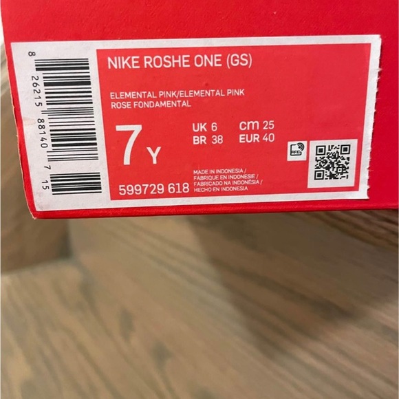 Nike roshe 7y colour rose runners - Picture 2 of 2